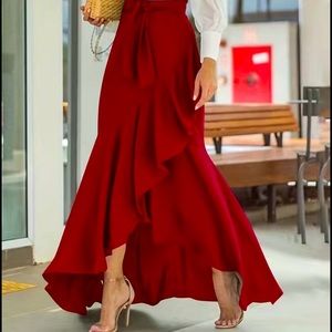 Red High Waist Casual Ruffle Asymmetrical Hem Maxi Skirt size L/XL NWT